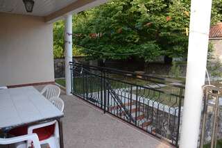 Дома для отпуска Village House 1980 Вирпазар Дом с 2 спальнями-6